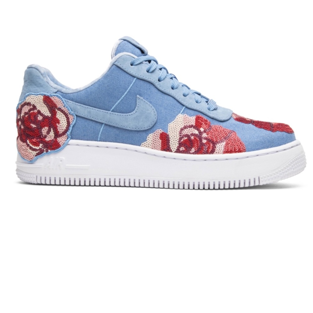 WMNS AIR FORCE 1 UPSTEP